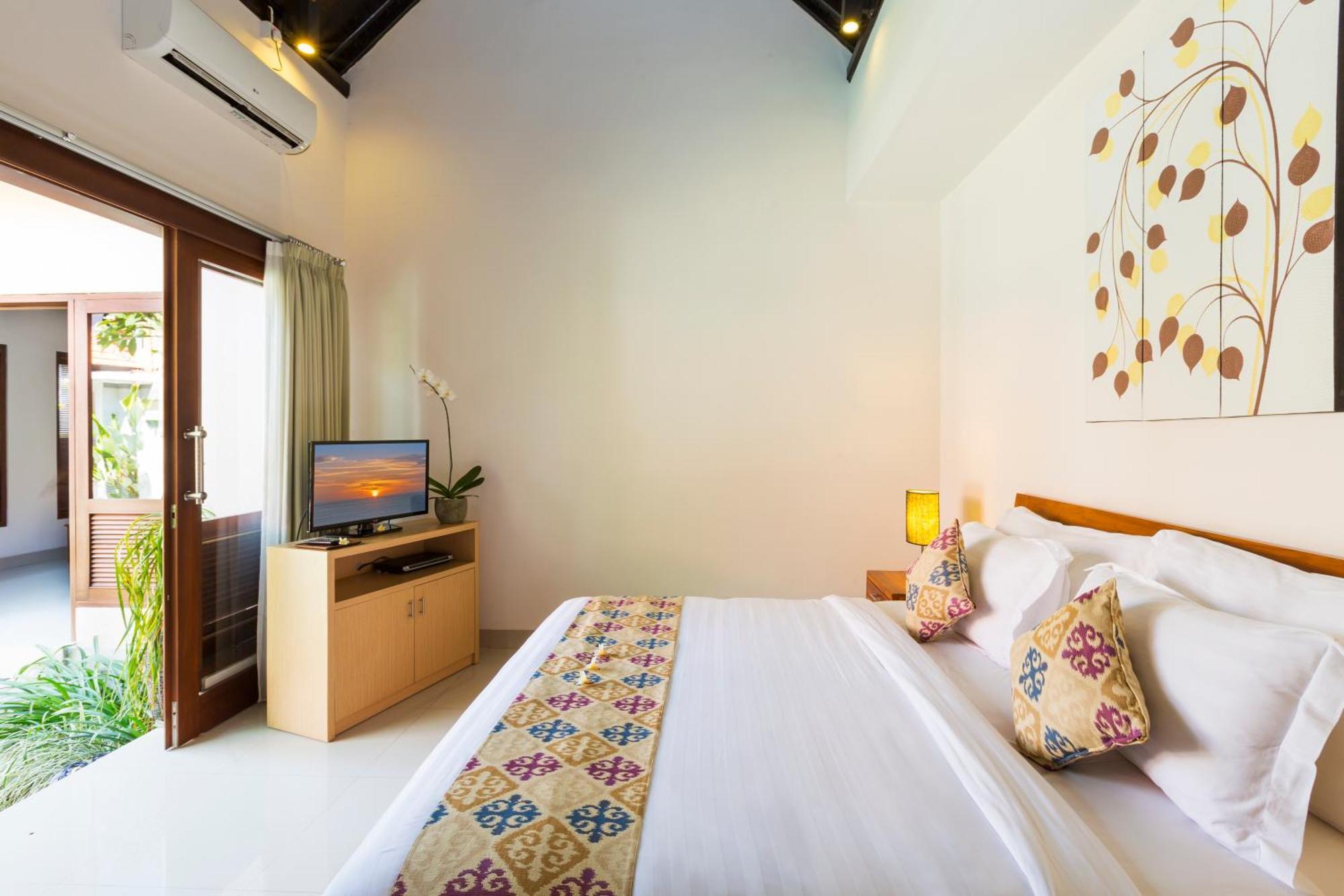 Kubal Villa And Living Seminyak Canggu  Exterior photo